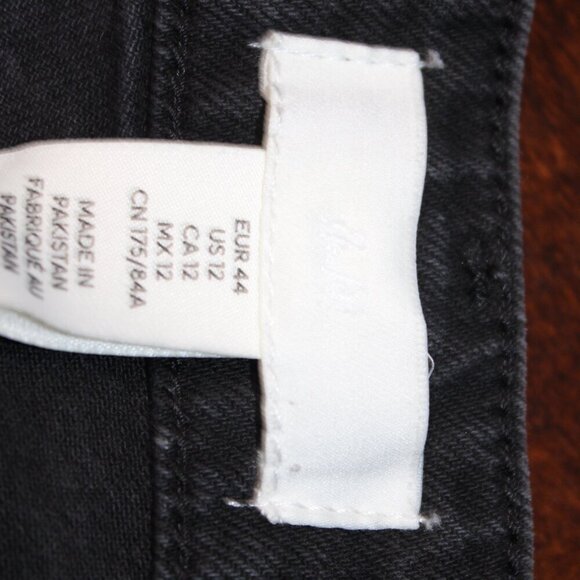 H&M Denim Shorts Dark Wash – Size 12 - Picture 6 of 7